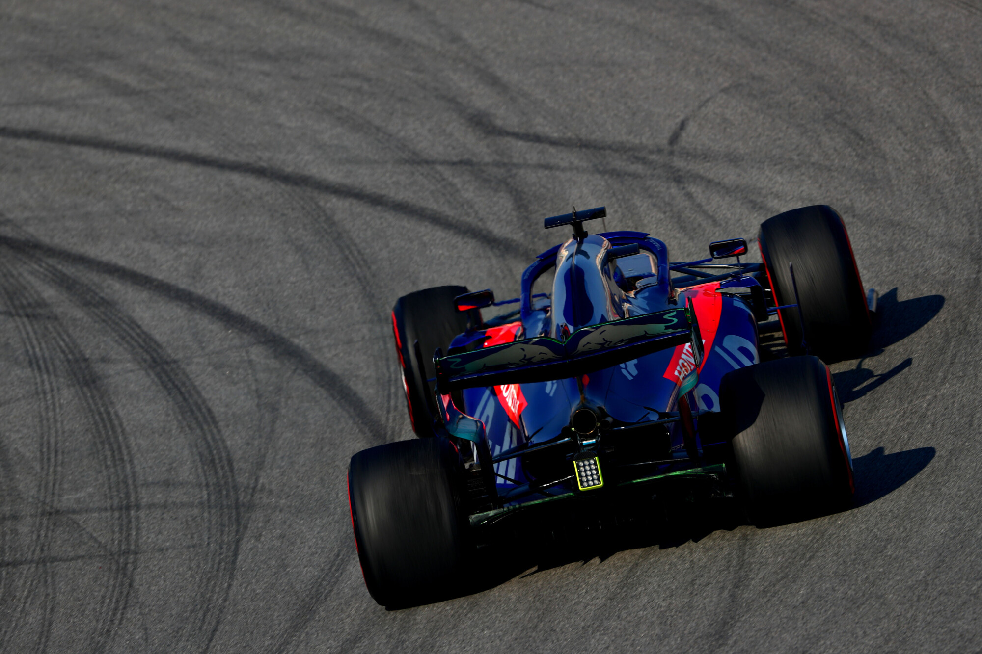 AP-1YGQF18YD2111_news