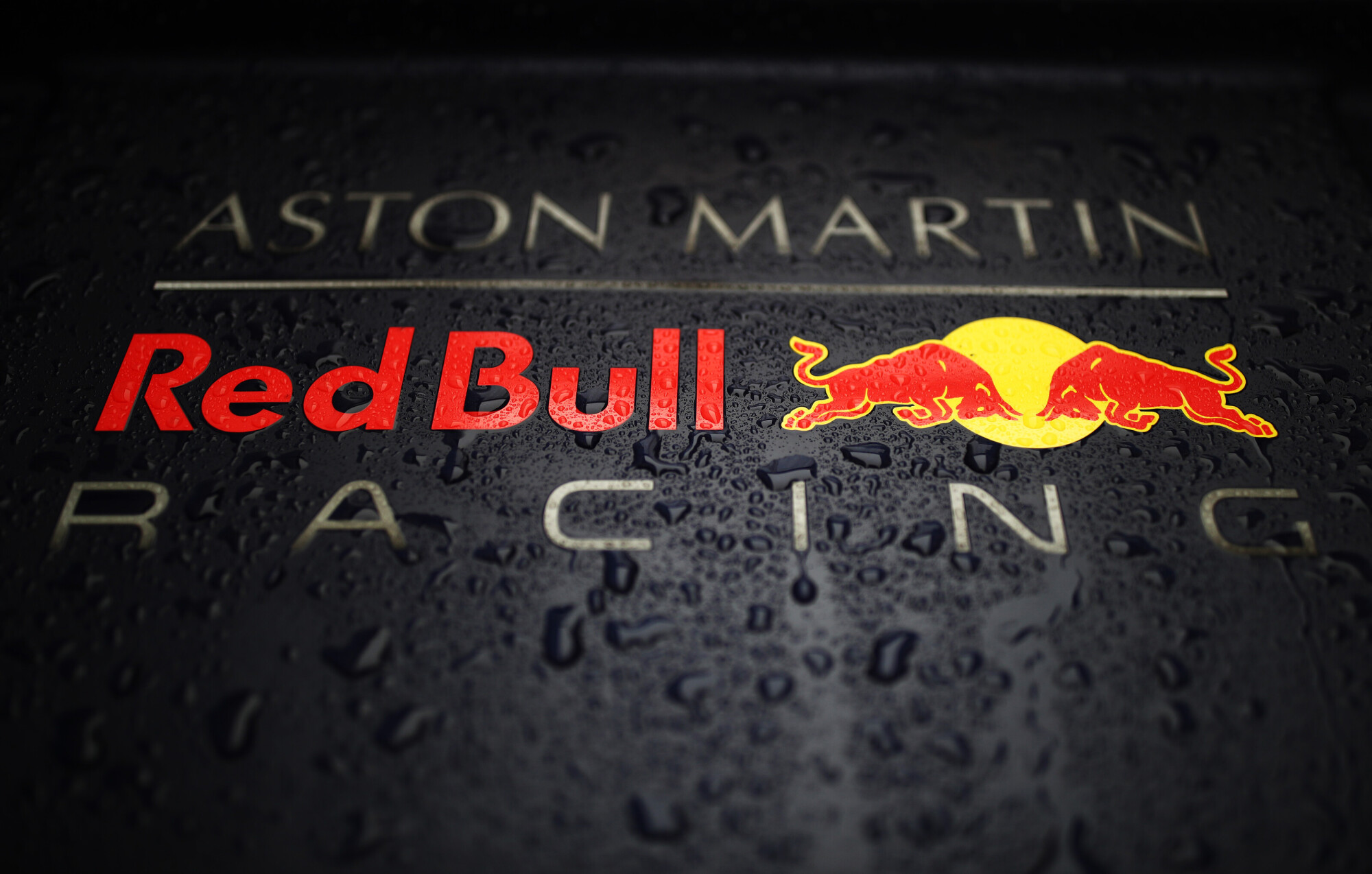 Aston-Martin-Red-Bull-Racing