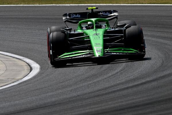 large-2025 Hungarian Grand Prix - Saturday