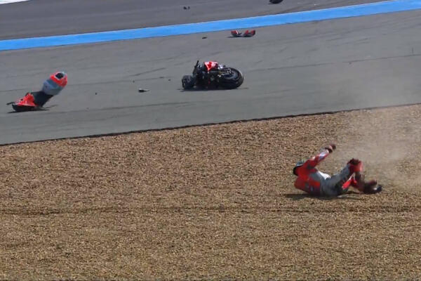 181005_THA_Lorenzo-crash