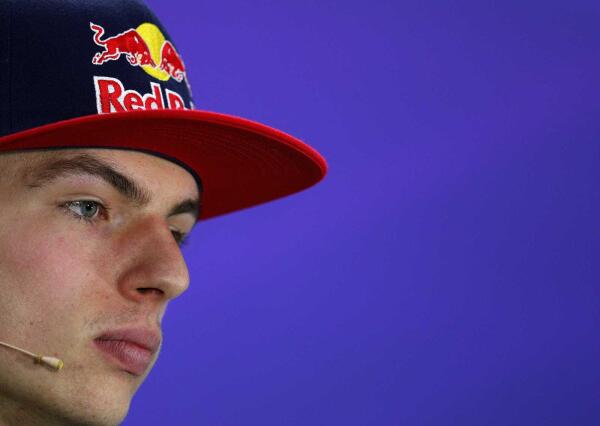 Max_Verstappen_Scuderia_Toro_Rosso_Persconferentie_GP_Bahrein_2016