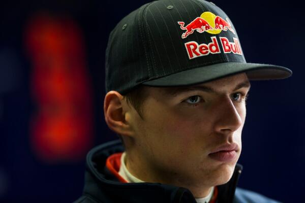 images_Formule1_2015_nieuws-mei_Max_Verstappen_Toro_Rosso_Barcelona_test_februari_2015