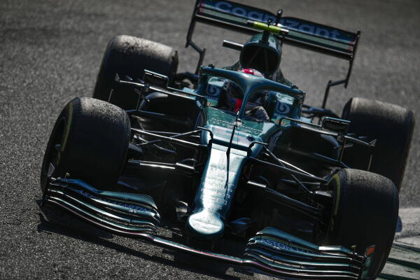 GP2114_132853_54I3703