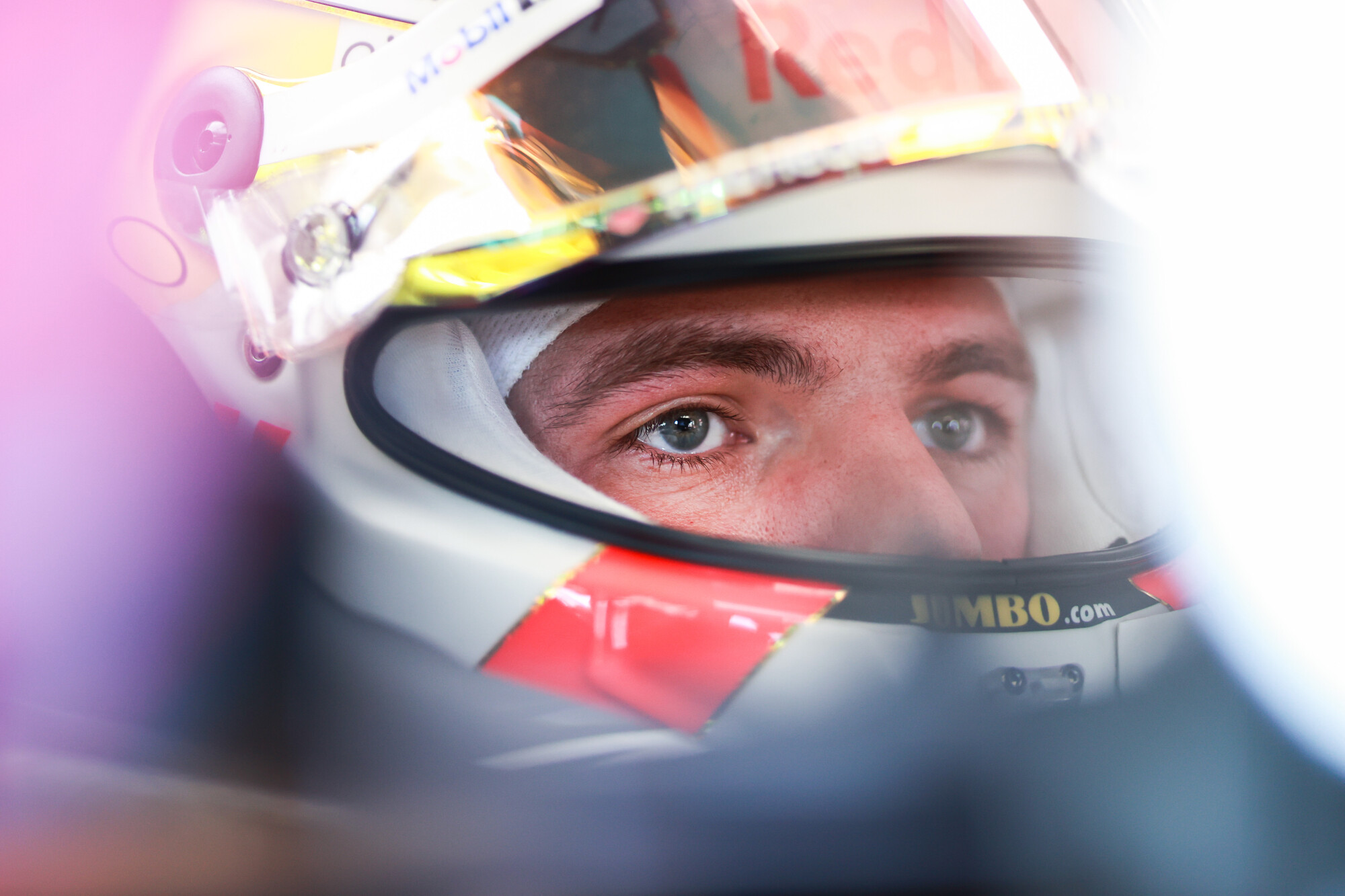 SI202107300153_hires_jpeg_24bit_rgb