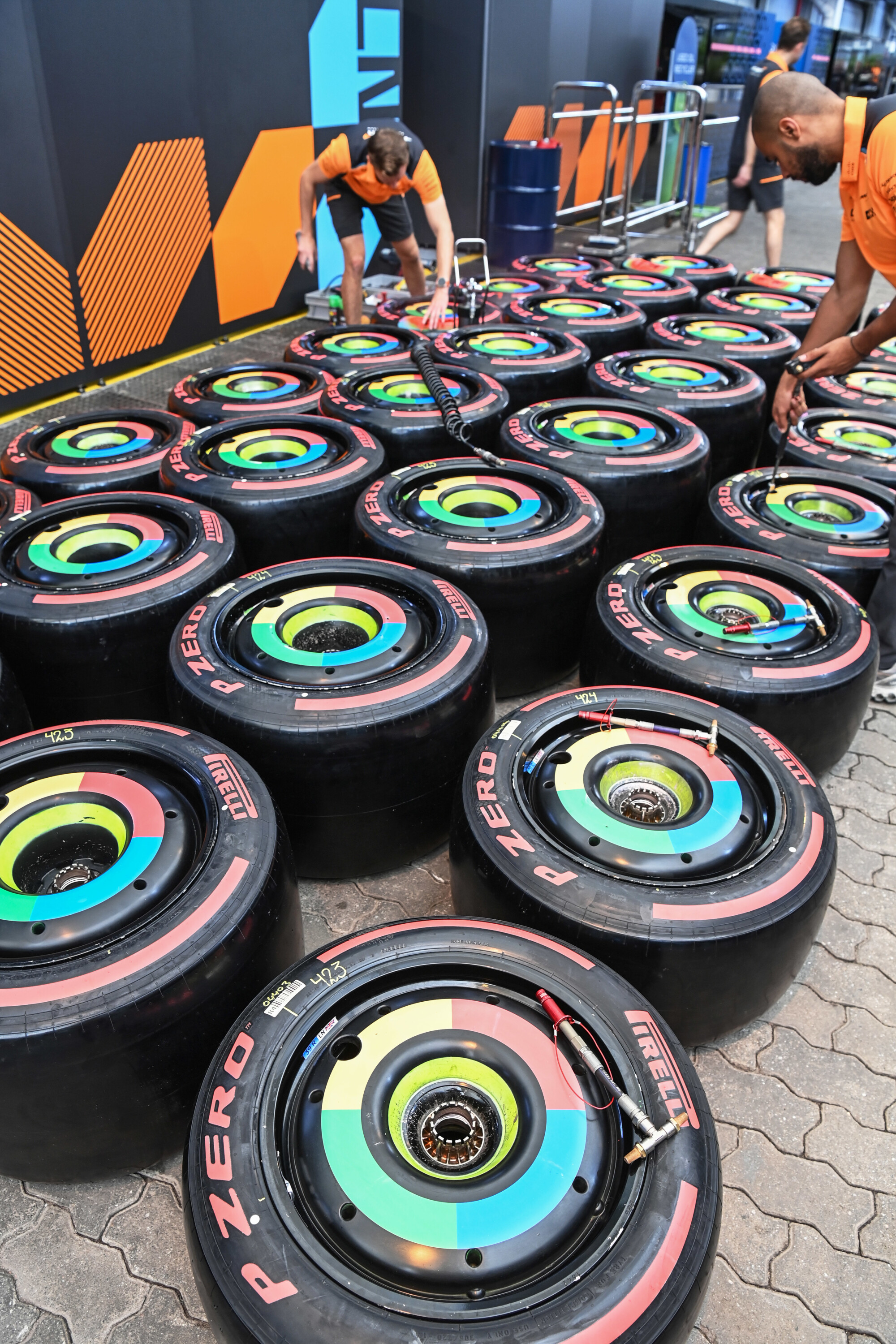 18-thursday-saopaolo Pirelli banden-2023