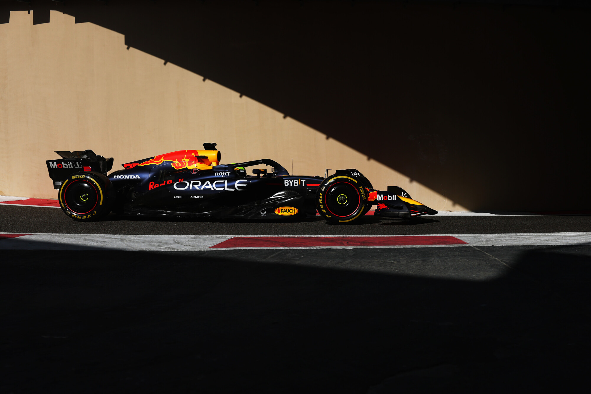 Isack Hadjar auto fp1 2024