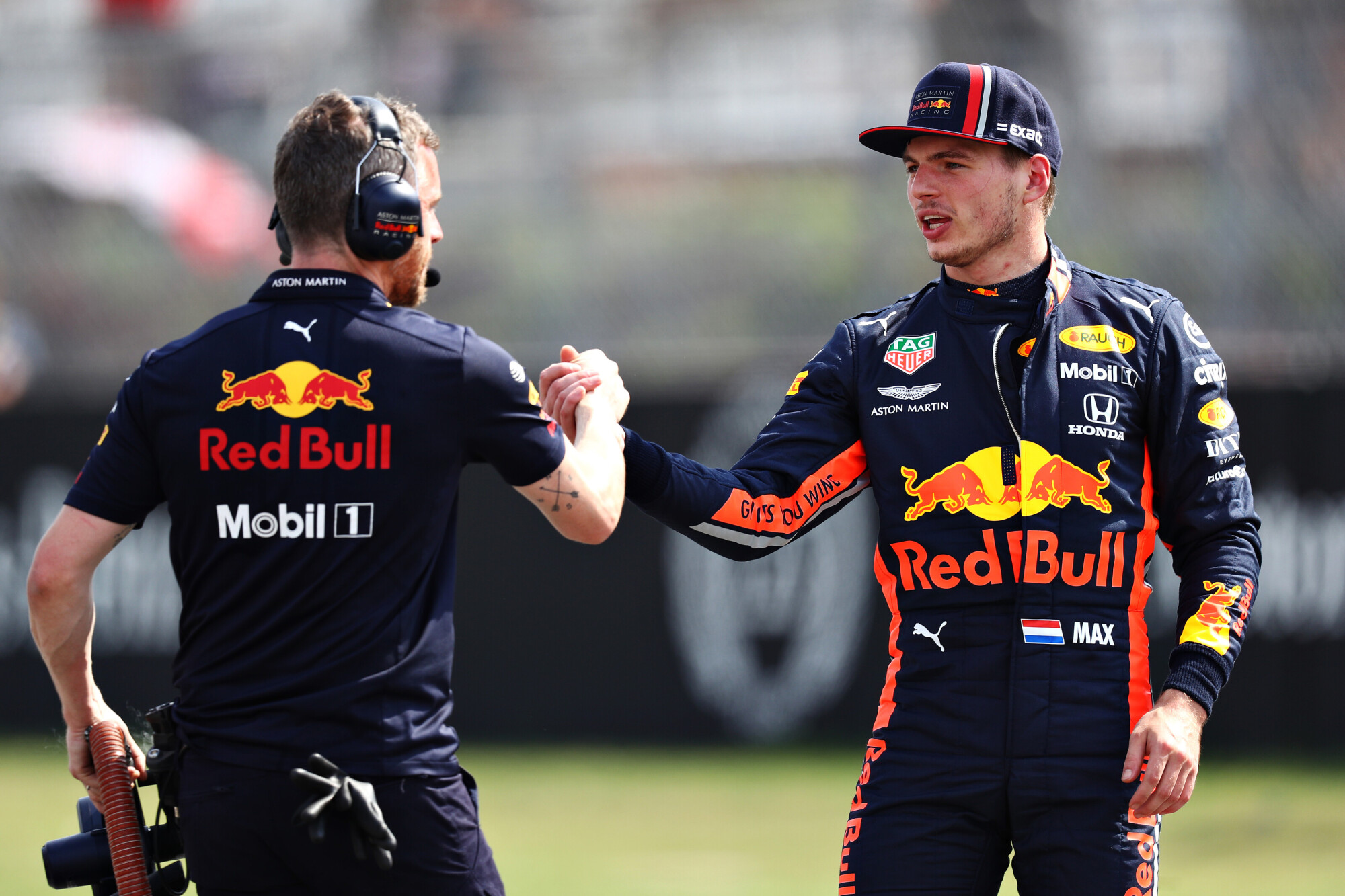 AP-212YFS9WW2511_news