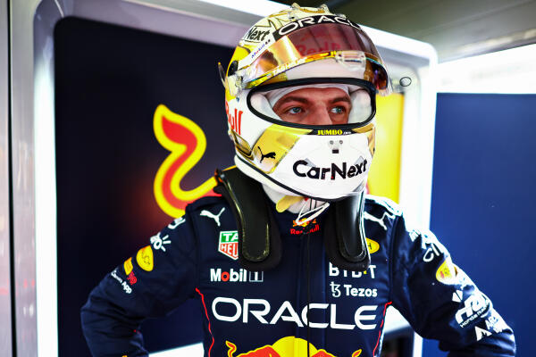 max-verstappen-helmet