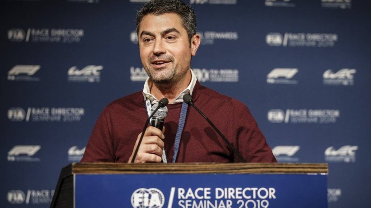 5c8a2ed2d8ad5878f002f64f