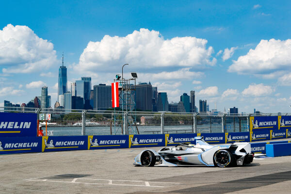 1-1017600262-LAT-20190712-_2ST6566