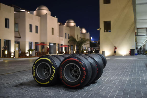 images_Formule1_2015_nieuws-dec_pirelli_abudhabi