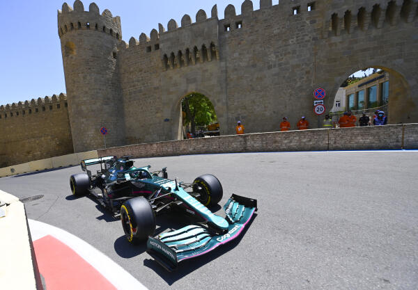 GP2106_090122_MS25930