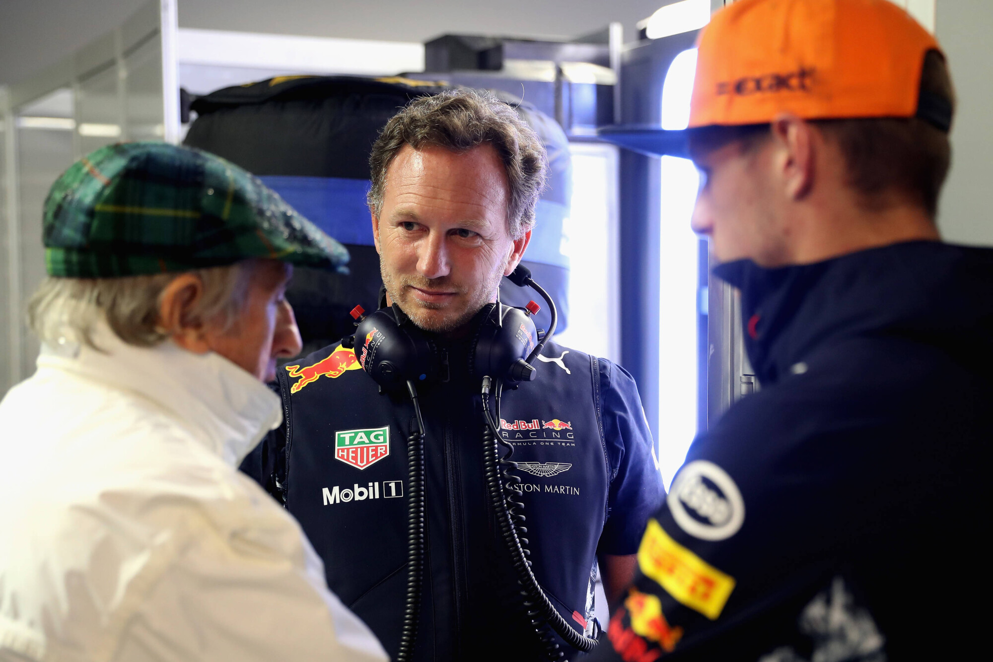 P-20170902-26066_news