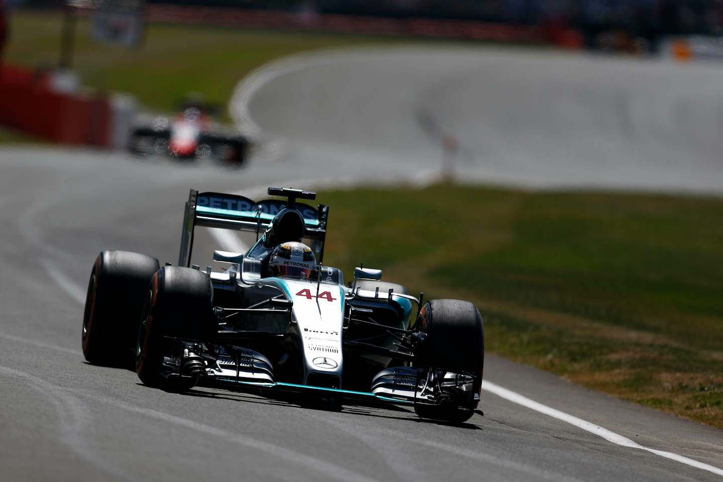 Lewis_Hamilton_Mercedes_AMG_F1_British_GP