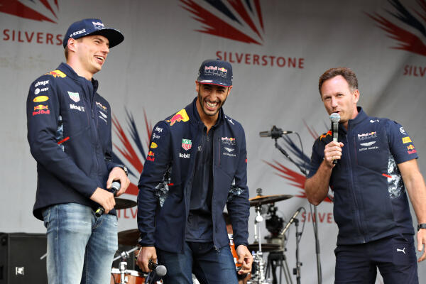 AP-1SMH9SFCW1W11_news