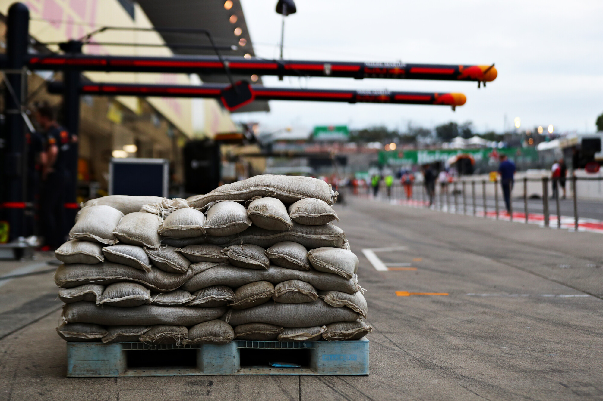 AP-21UBU89K11W11_news