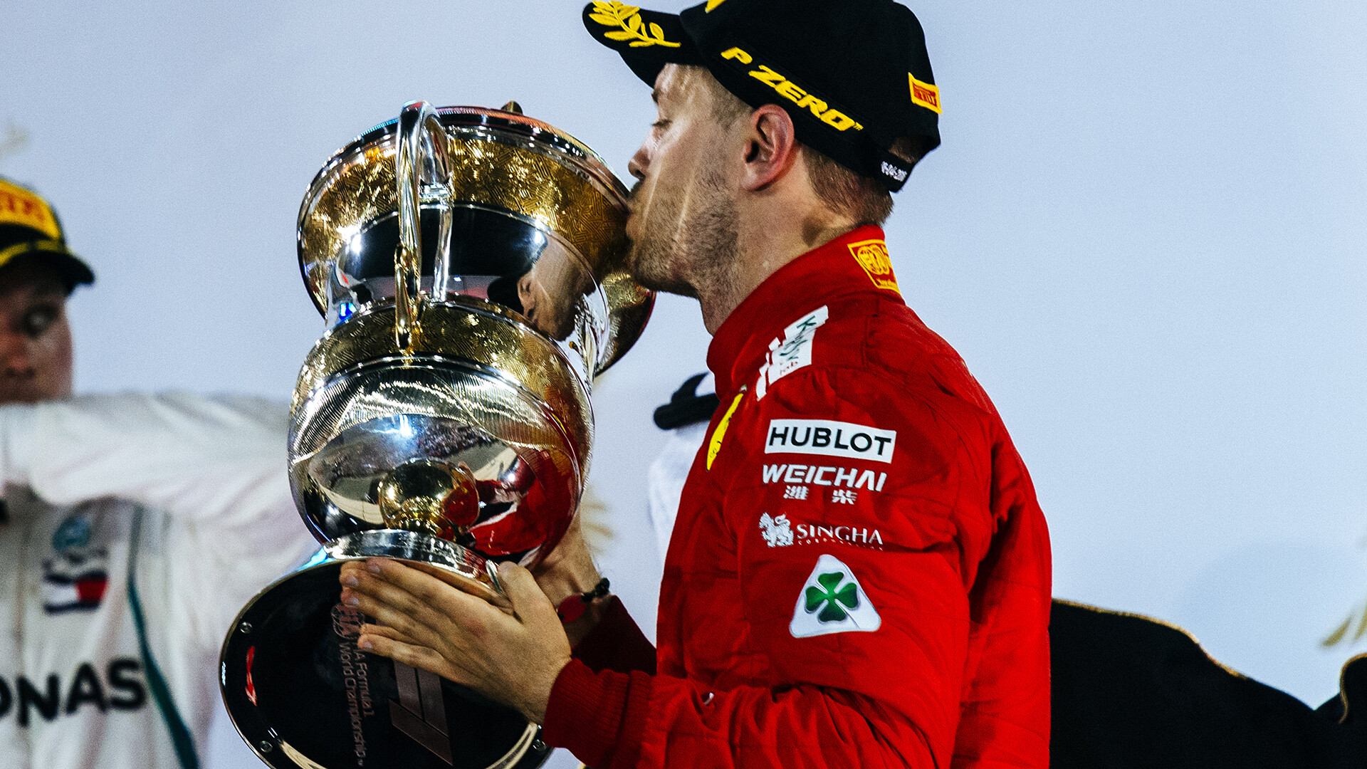 1920x1080-Sebastian-Vettel-Ferrari-GP-Bahrein-2018-1
