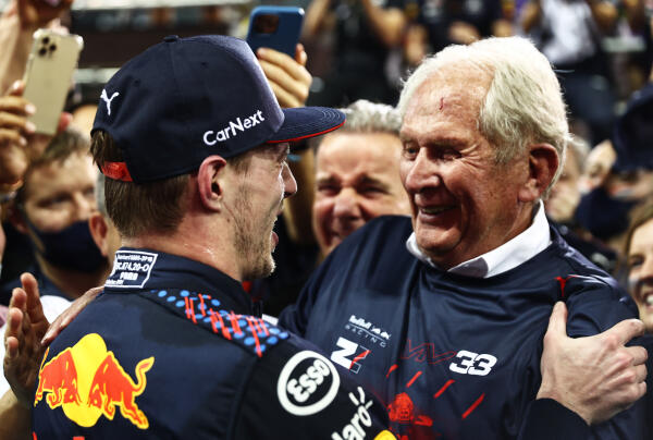 Helmut Marko viert kampioenschap met Verstappen Grand Prix Abu Dhabi 2021