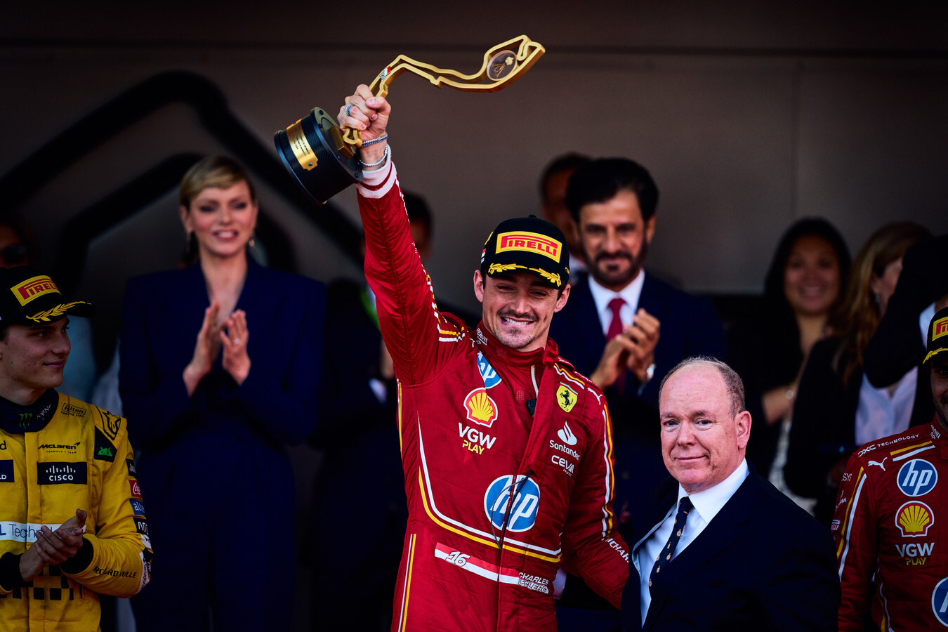 Leclerc wint in monaco