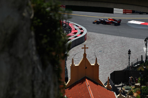 AP-1VSFYZVCN1W11_hires_jpeg_24bit_rgb