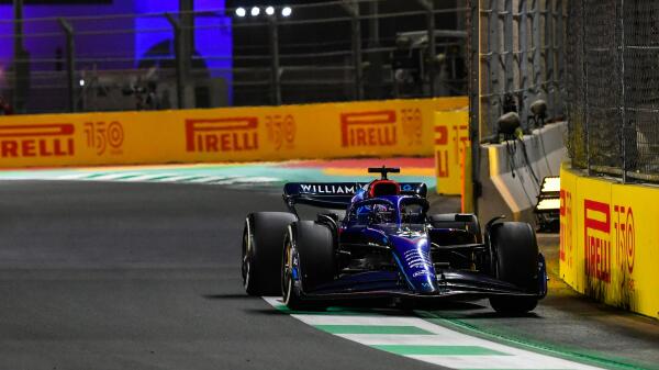 Alexander Albon op de baan GP Saoedi-Arabië 2022