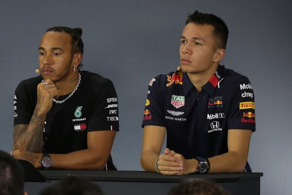 AP-21YPPBYYS1W11_hires_jpeg_24bit_rgb