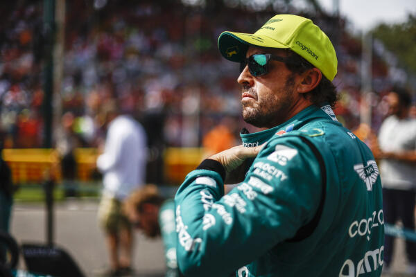 fernando alonso aston martin (2)
