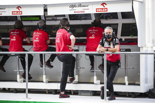 Alfa Romeo Team - Header 