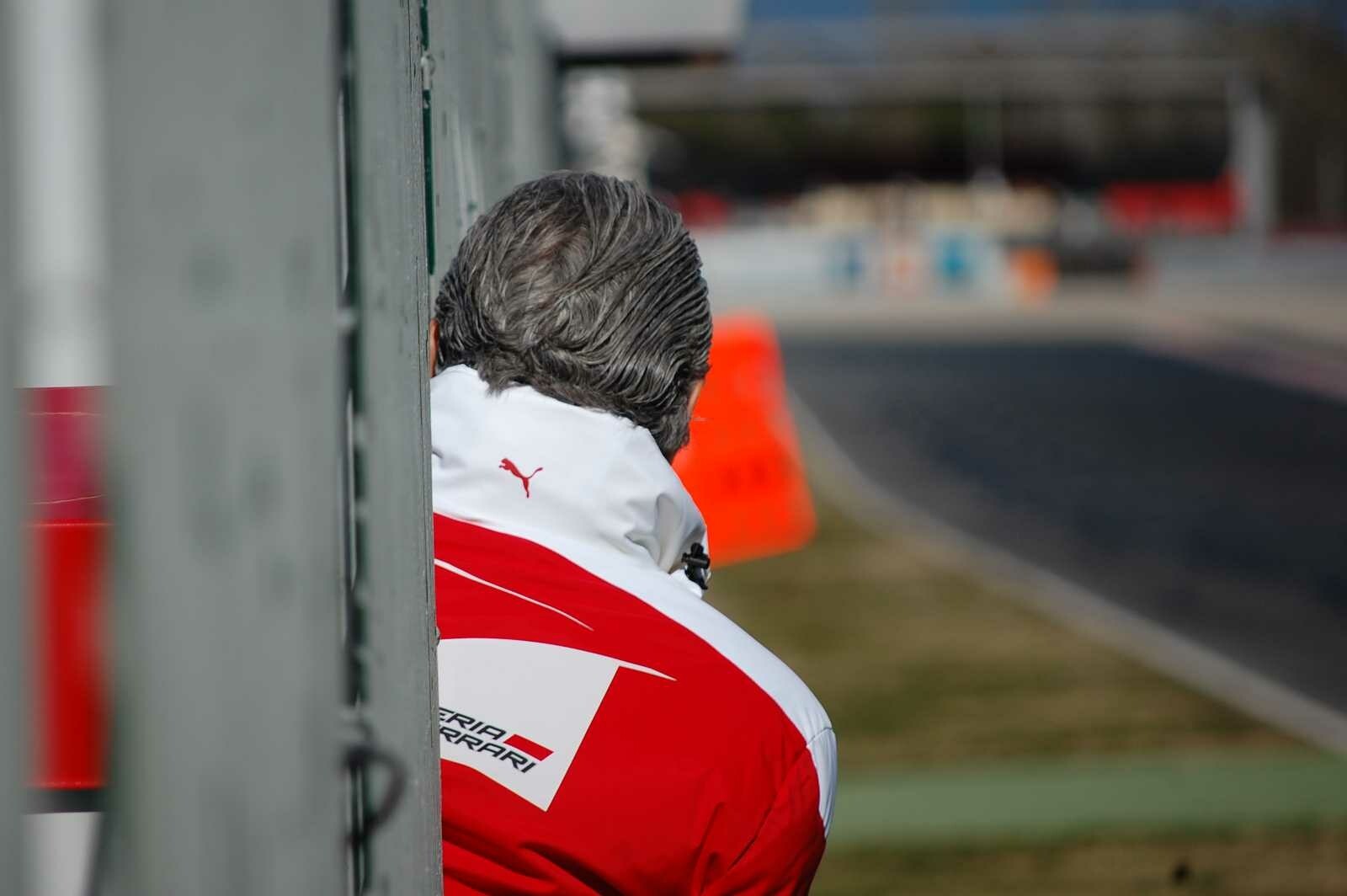 Maurizio_Arrivabene_Scuderia_Ferrari_Barcelona_F1_test_03032016-02