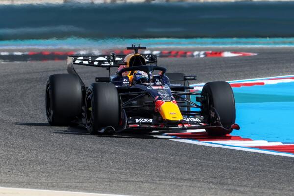 Max Verstappen Red Bull testdag 1 