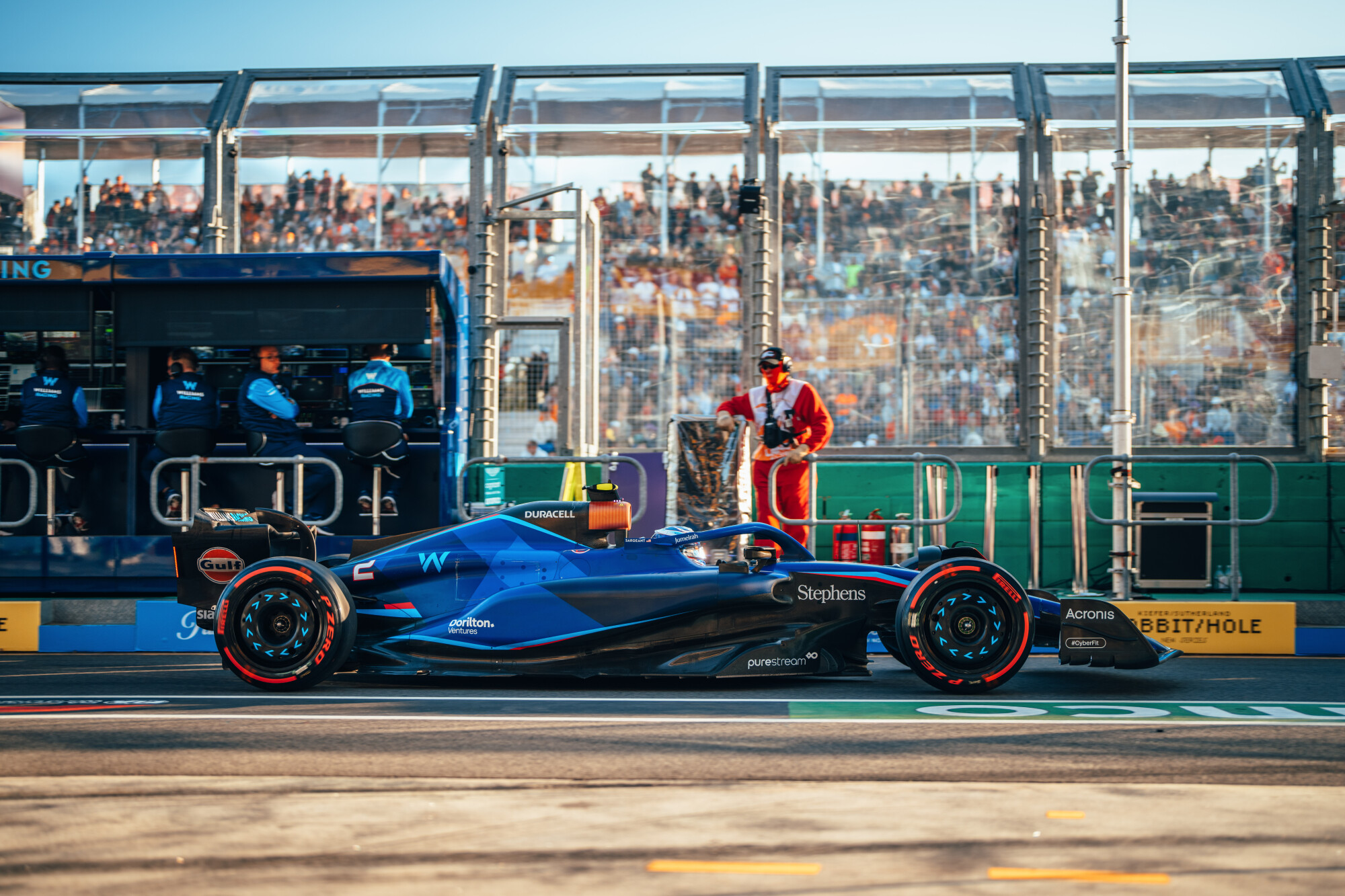 Logan Sargeant 2023 AUTO Williams