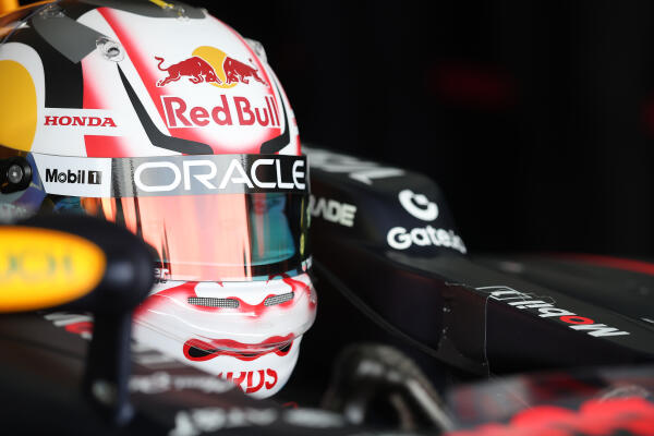 Yuki Tsunoda helm, Japan, 2025