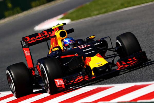 images_2016_F1_05_Max_Verstappen_F1_GP_Spanje_2016_t01-2