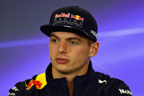 P-20171026-00806_news