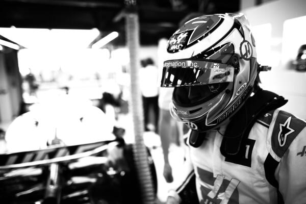 kevin magnussen 2022 haas