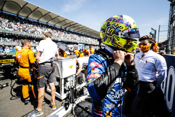 2021MexicanGrandPrixSundayGP2118_195056_2ST7220