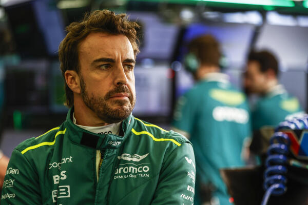 fernando alonso aston martin 2024