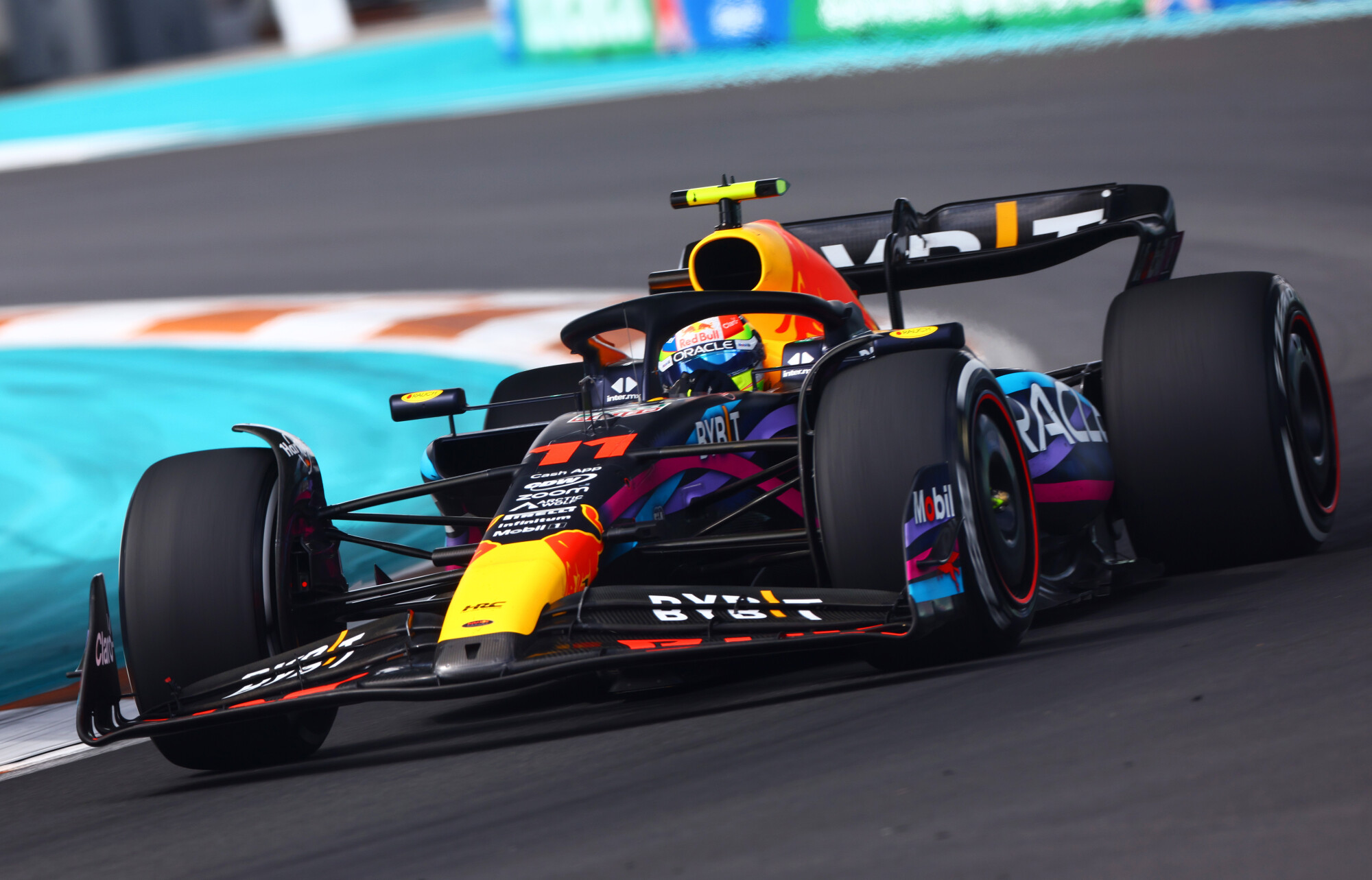 Sergio Pérez auto zondag Miami 2023