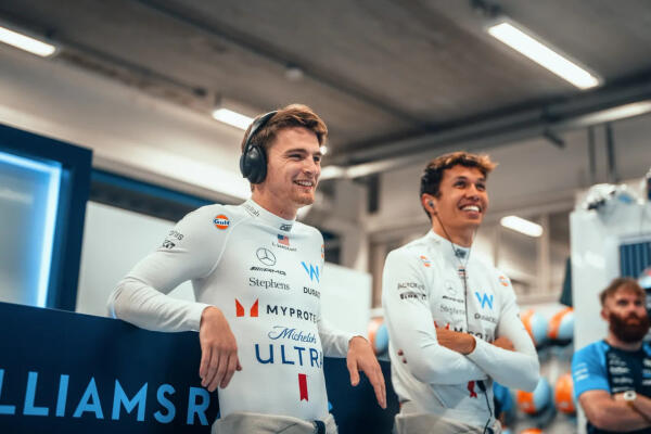 alex albon logan sargeant 2023 brazilie vrijdag