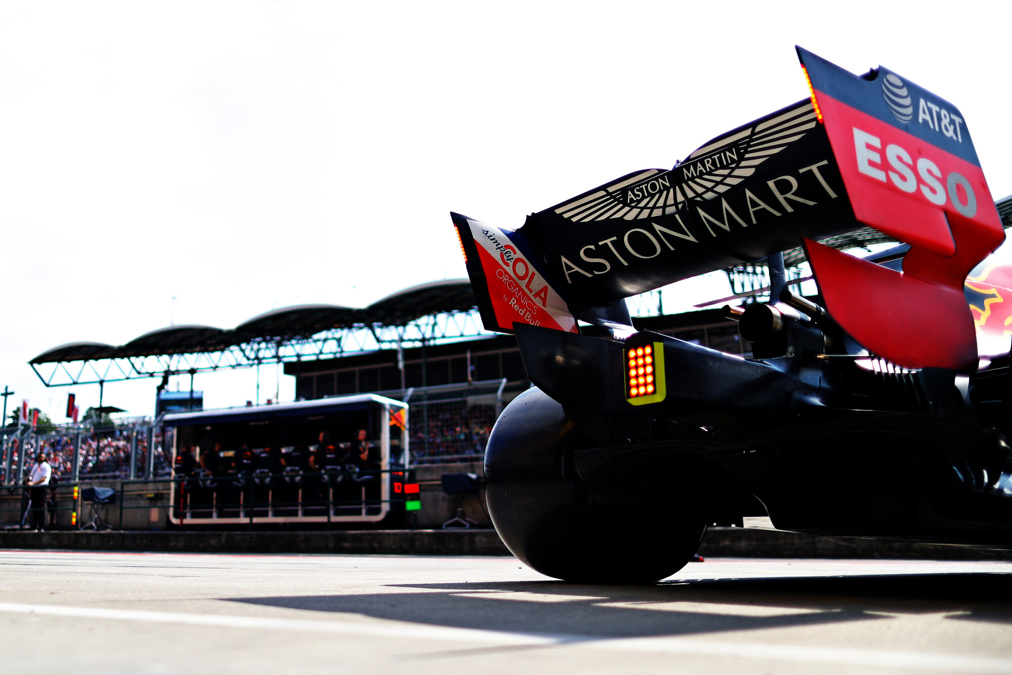 AP-21596MX792111_news