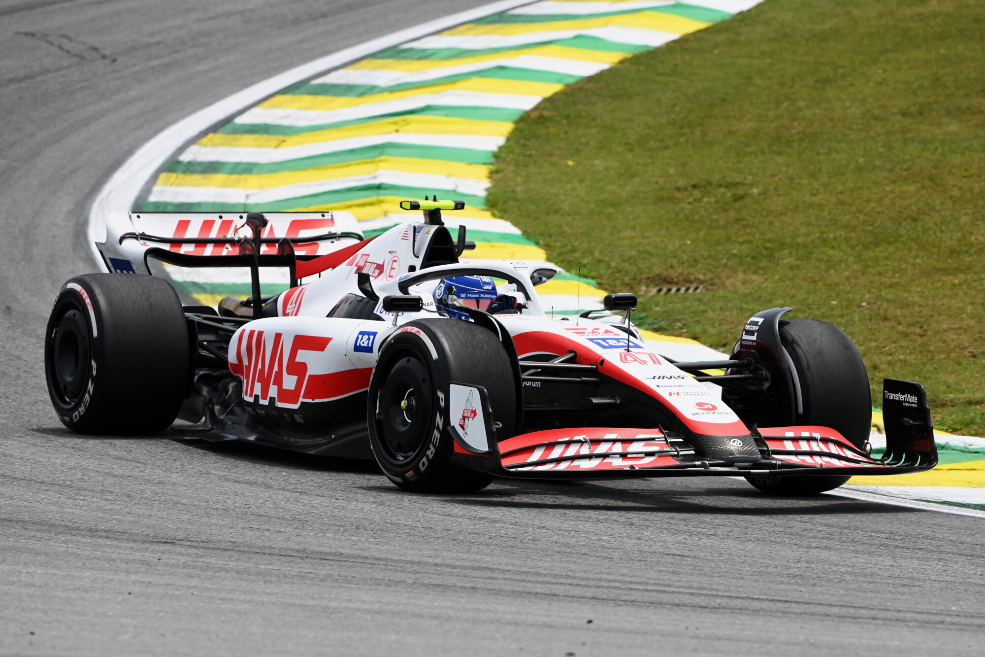 Mick Schumacher auto vrijdag Brazilië 2022