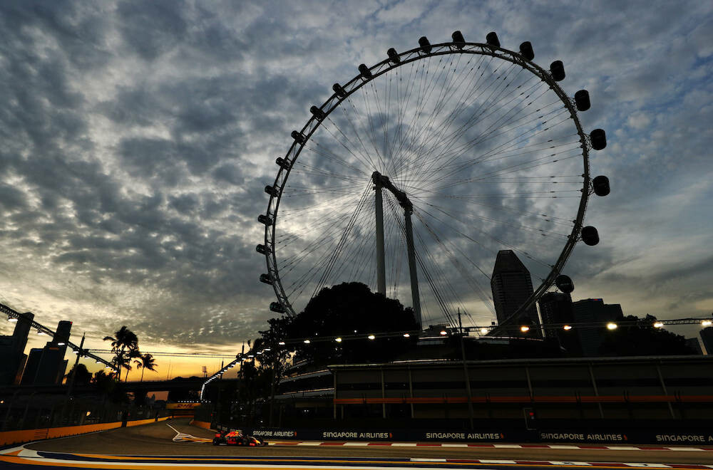 Verstappen_FP1_Singapore