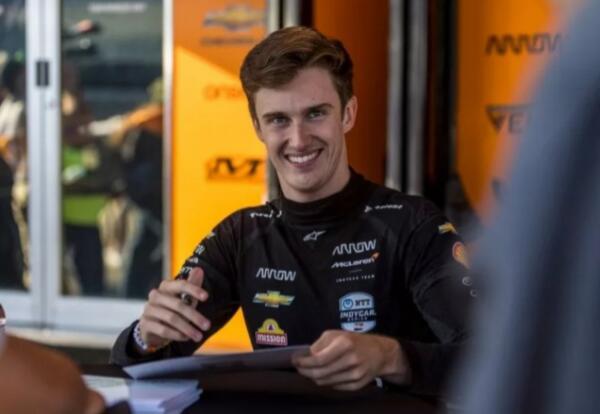 Theo Pourchaire Arrow McLaren