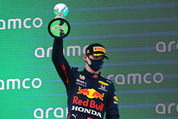 SI202105090887_hires_jpeg_24bit_rgb