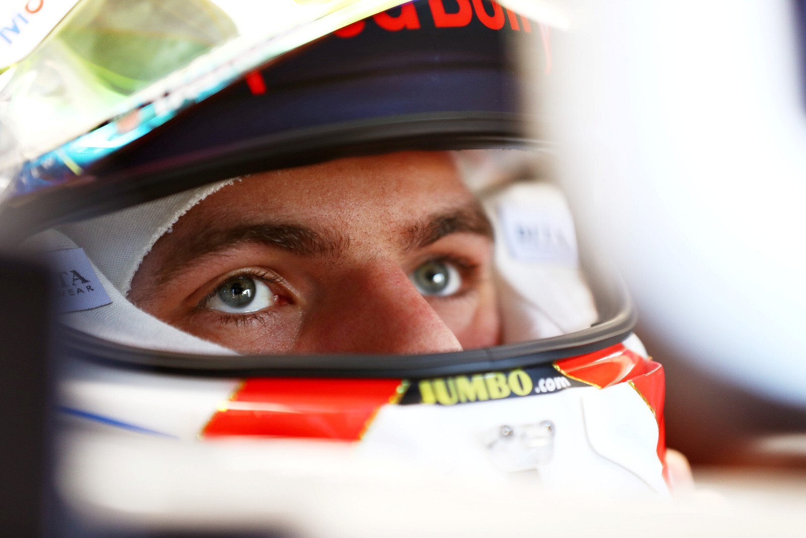 AP-1ZJWNUKV11W11_news