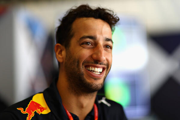 P-20171109-01337_news