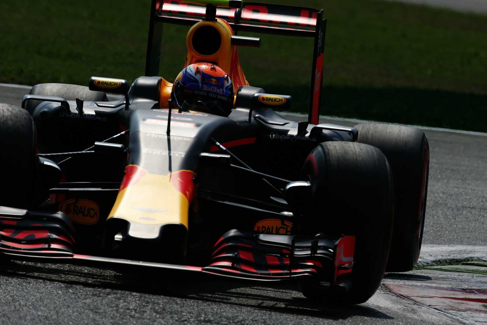 Max_Verstappen_Red_Bull_Racing_F1_Grand_Prix_Itali_Q