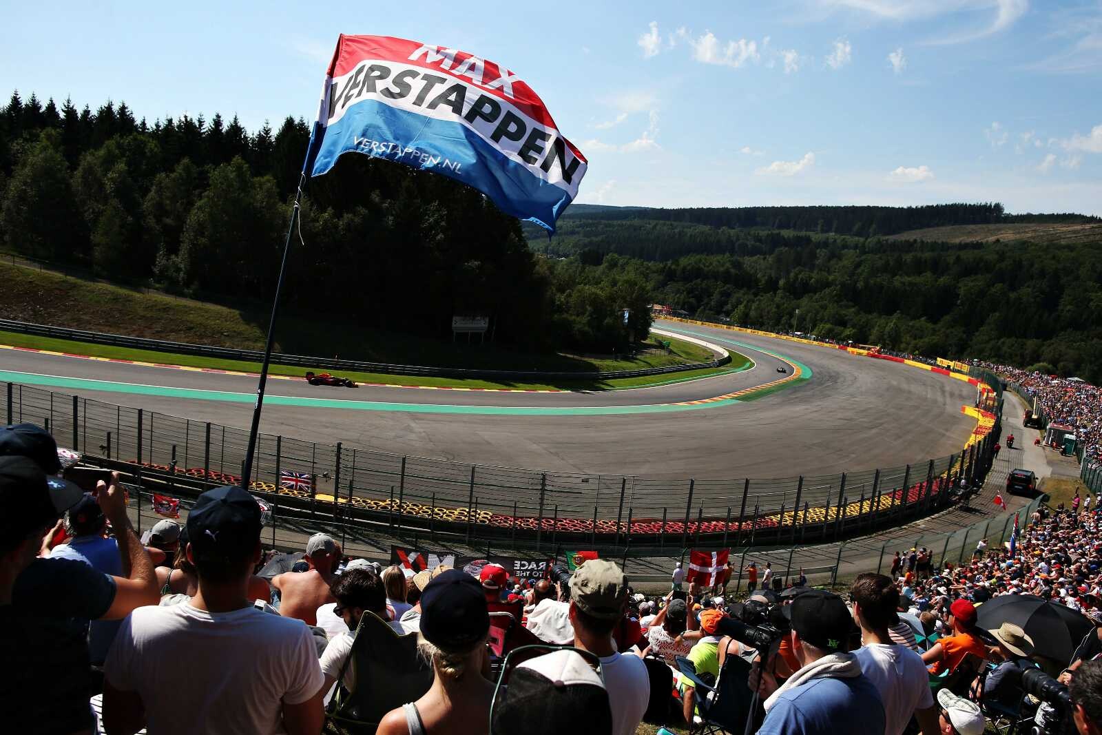 Max_Verstappen_Red_Bull_Racing_F1_Grand_Prix_Belgie_kw