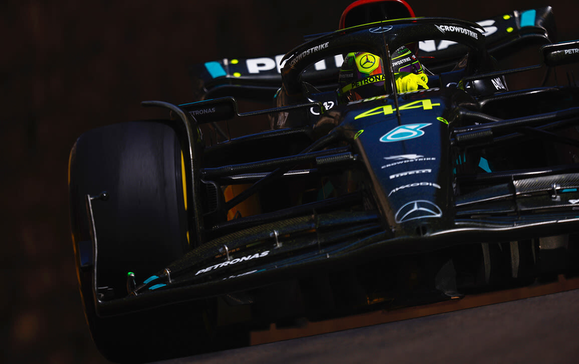 hamiltonmercedes2023