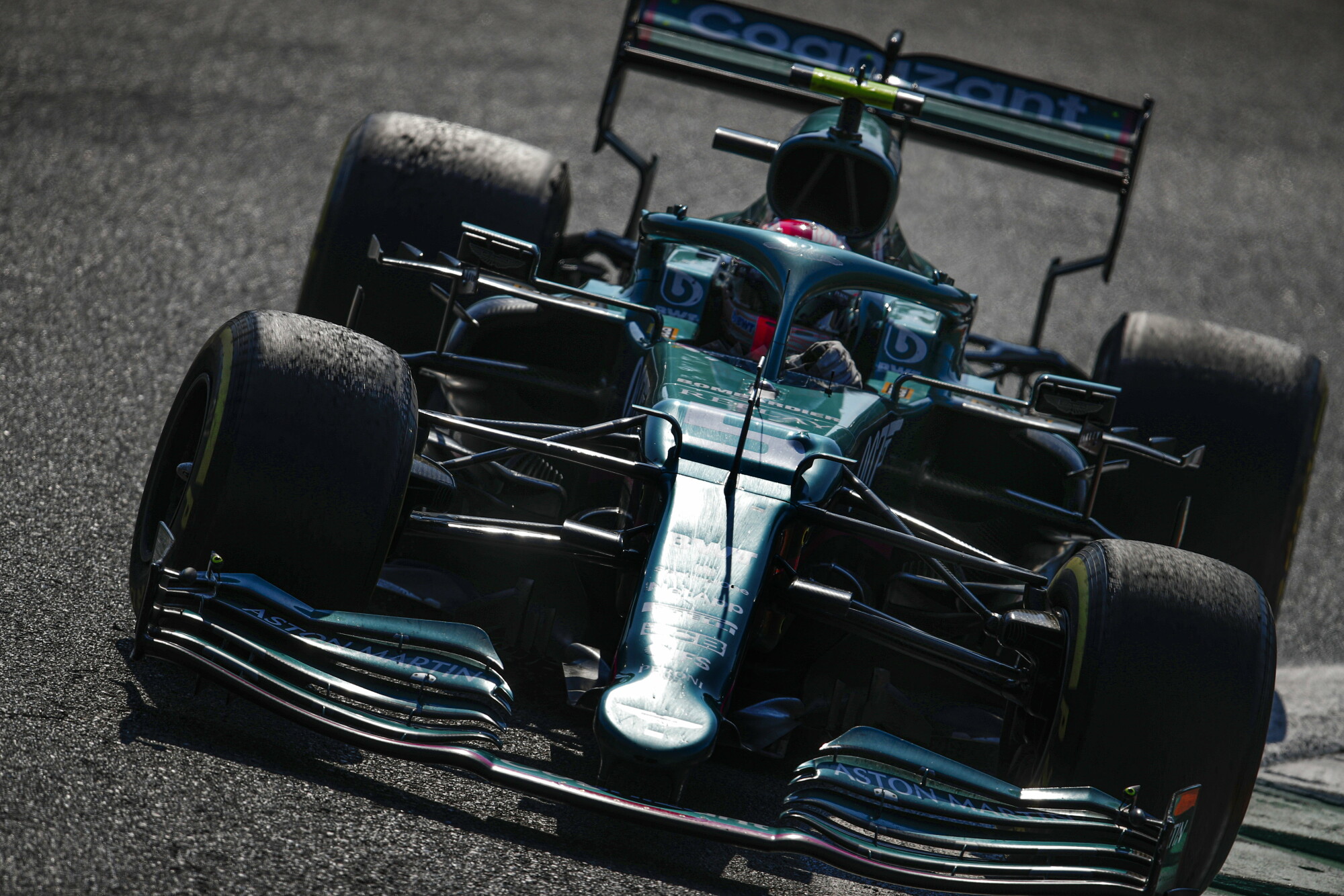 GP2114_132853_54I3703